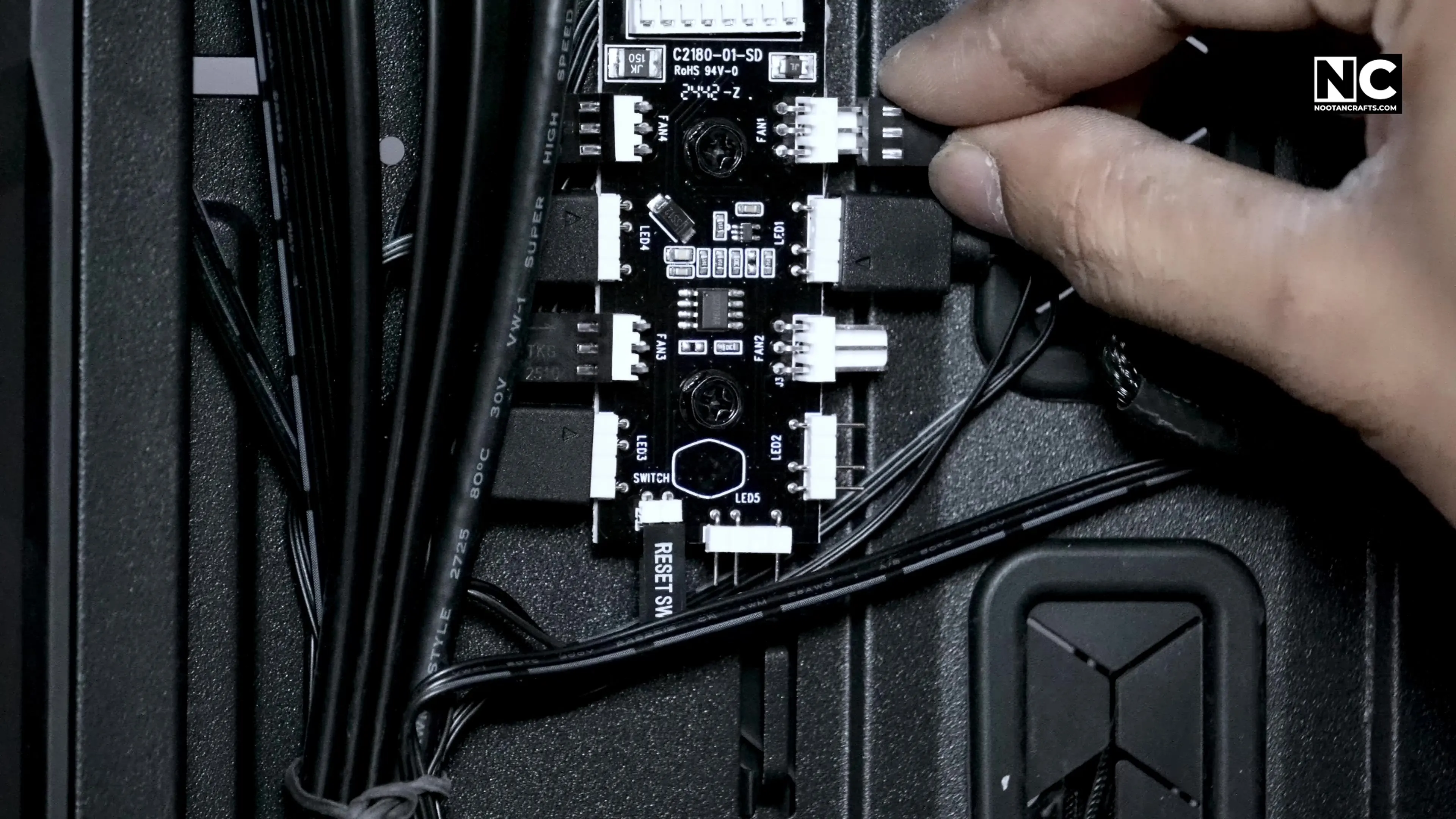 Fan PWM connector